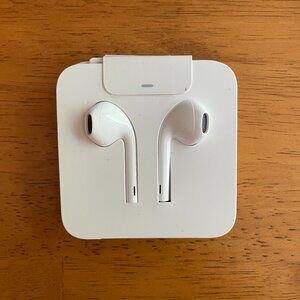 Apple EarPods (Lightning Connector)